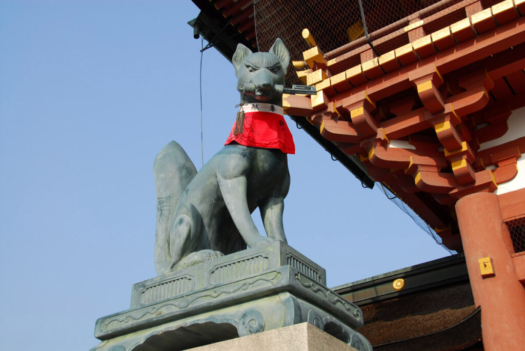 Statue de renard (kitsune), sanctuaire d'Inari