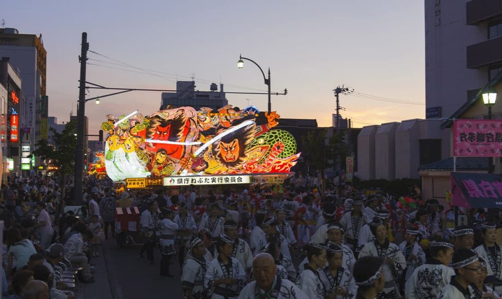 Aomori nebuta matsuri