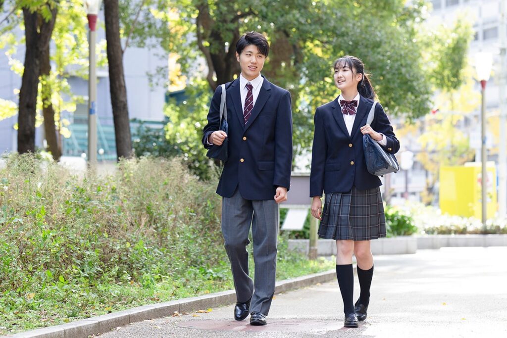 Gakusei fuku