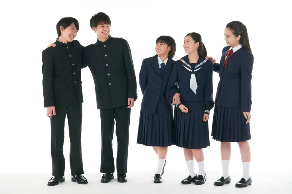 Gakusei fuku