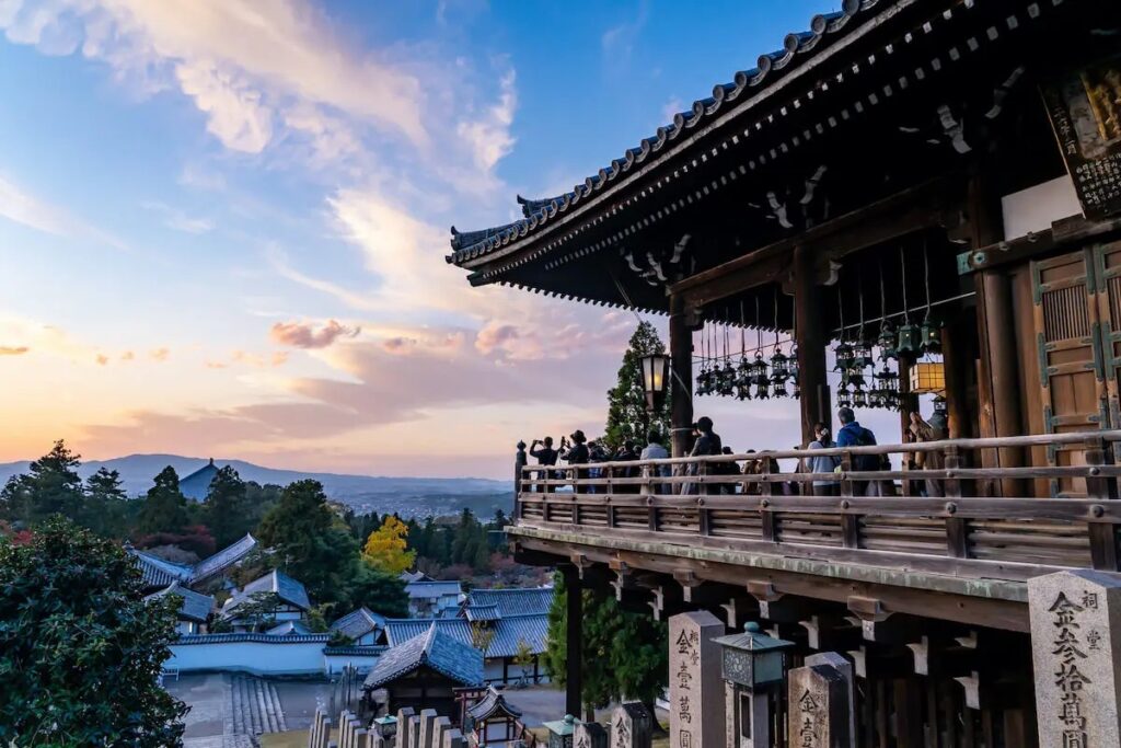 Vue panoramique depuis le Nigatsu-dō du Tōdai-ji